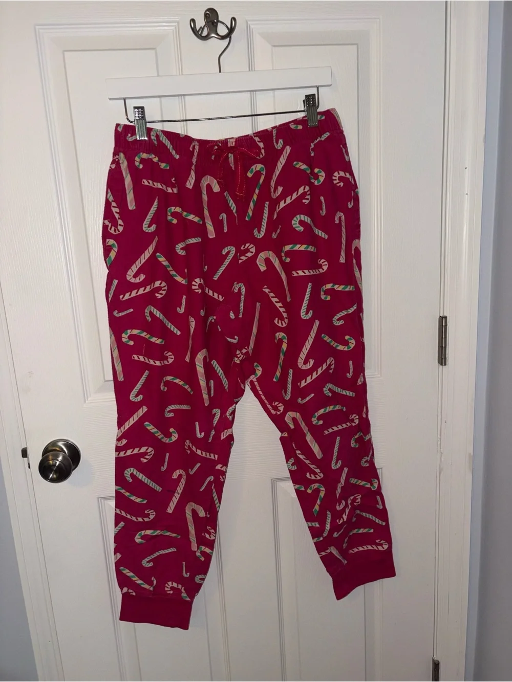 Old Navy Maroon Candy Cane Print Jogger Pajama Pants